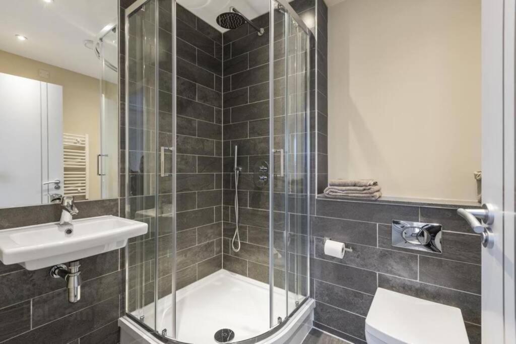 5* Luxury, City Centre, Brand New Development Белфаст Экстерьер фото