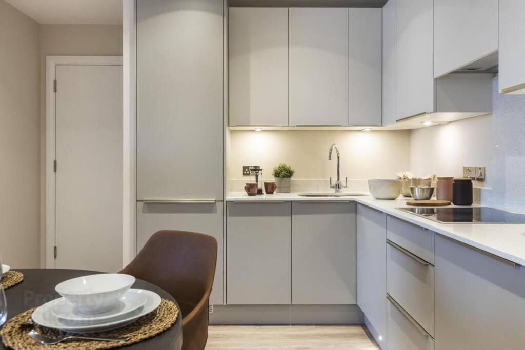 5* Luxury, City Centre, Brand New Development Белфаст Экстерьер фото